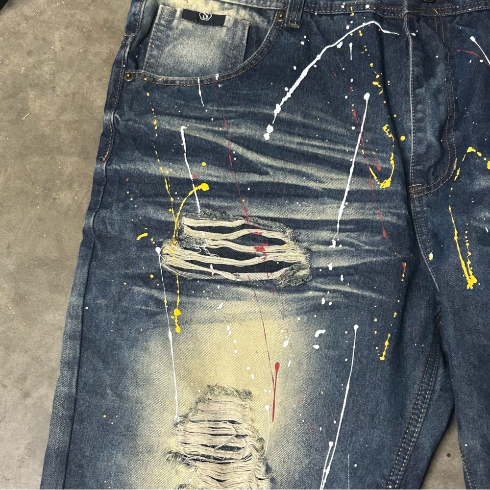 Switch Remarkable Shorts Mens 44 Blue Jean Denim Distressed trashed painted NEW - Picture 6 of 10